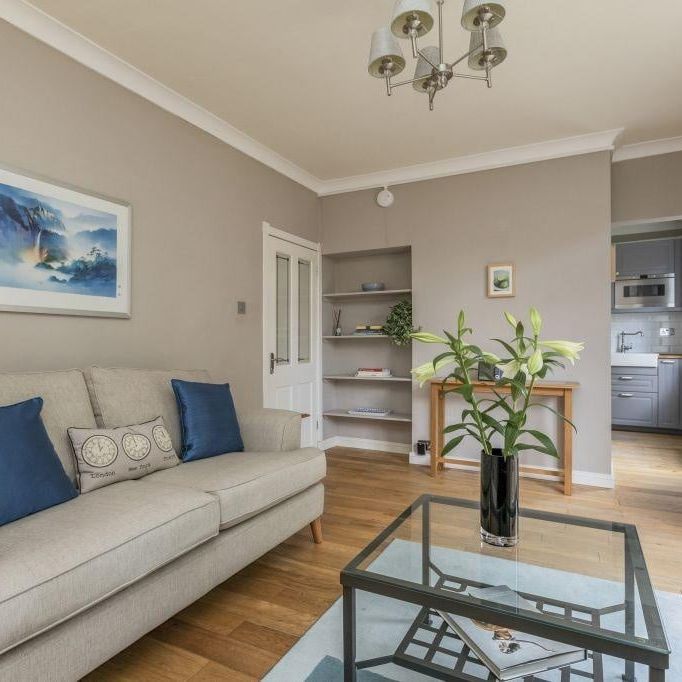 2 Bed Flat, Colinton Mains Green, EH13 - Photo 1