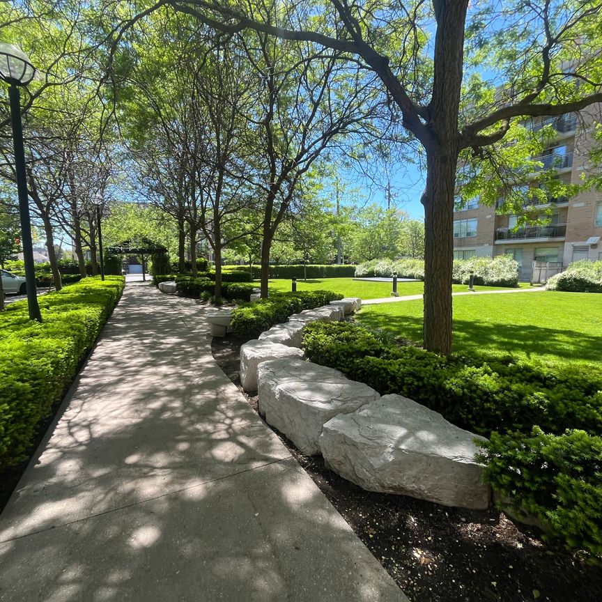 For Lease - 650 Lawrence Avenue Unit# 813, Toronto, Ontario - Photo 1