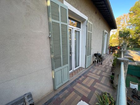 Les Milles: Haut de villa - Type 4 - 90m² - Photo 5