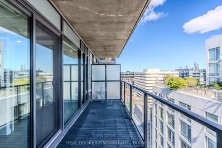 One Eleven Condos and Lofts , #1411 - Photo 4