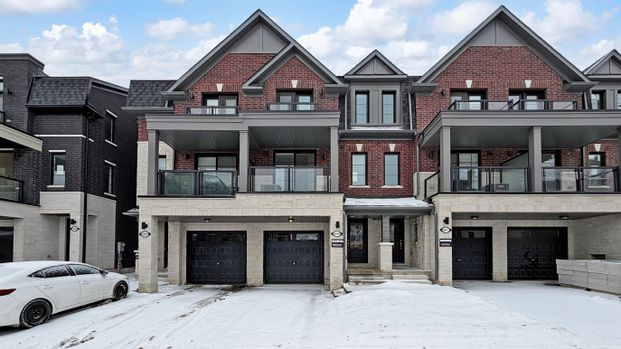 For Lease - 5919 Saigon Street, Mississauga, Ontario - Photo 1