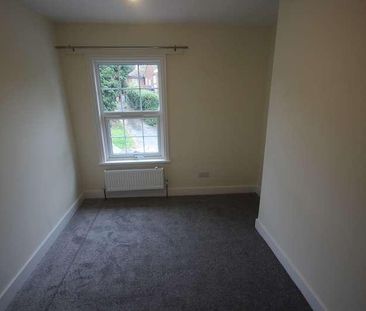 Spring Lane, Farnham Royal, Slough, SL2 - Photo 4