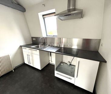 Location Appartement 3 pièces 45m² NOTRE DAME DE BONDEVILLE 76960 - Photo 2