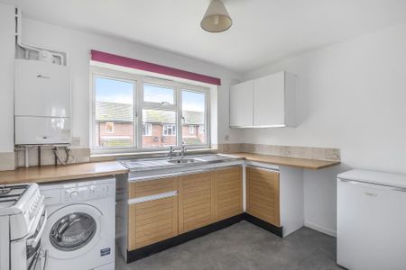 2 bedroom apartment to rent - Photo 2