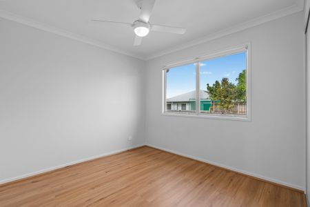 Stylish Family Home in Pimpama - Photo 3