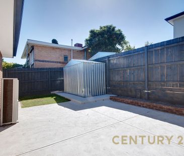 Modern 3-Bedroom Home in Prime Dandenong Location - Photo 2