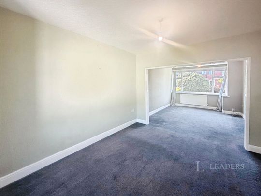 3 bedroom house to rent Rencliffe Avenue, Rotherham, South Yorkshire, S60 - Photo 1