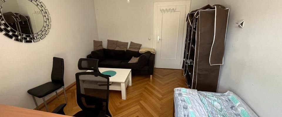 Innsbrucker Ring Ramersdorf 2-Zimmer Wohnung Zentral große Küche - Photo 1