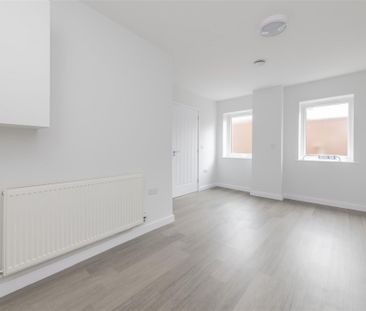 1 bed House To Let - Photo 5