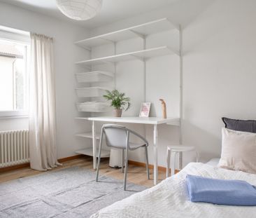 Steuergünstig wohnen - neue 3.5 Zimmerwohnung am Zürichsee - Photo 2