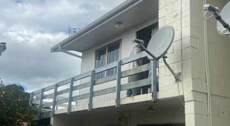 So Handy -1 Bedroom Unit/Apartment Papatoetoe - Photo 5