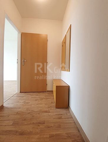 Pronájem bytu 1+1 30 m2 - Photo 4