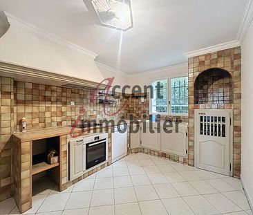 Maison Aureille avec vue sur les Alpilles 5 pièce(s) 134 m2, - Photo 2