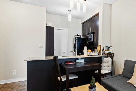 For Lease - 18 Harbour Street Unit# 3107, Toronto, Ontario - Photo 3