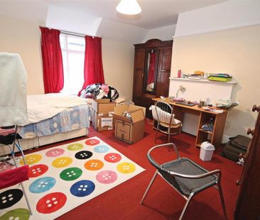 2 bedroom private hall to rent - Photo 3