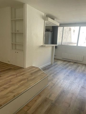 Location appartement 1 pièce, 33.00m², Paris 17 - Photo 2