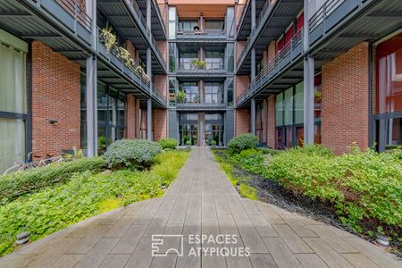 Loft d’architecte non meublé avec balcon et parking - Photo 2