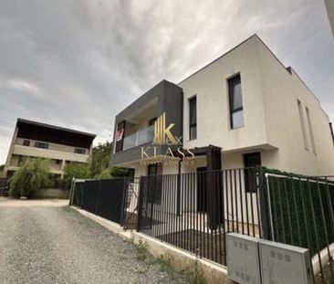 Casa de inchiriat Otopeni, cu 4 camere, 3 locuri parcare, incalzire pa - Photo 2
