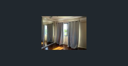 Family Home In East Mackay - Photo 2