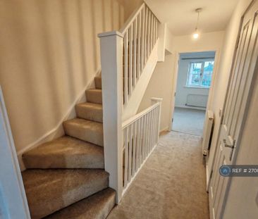 4 bedroom terraced house to rent - Photo 1