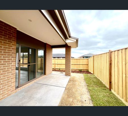 47 Pennings Road, Wyndham Vale, Vic 3024 - Photo 4