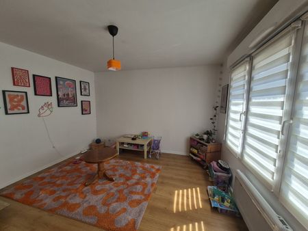 Location Appartement 2 pièces 53m² RONCHIN 59790 - Photo 2