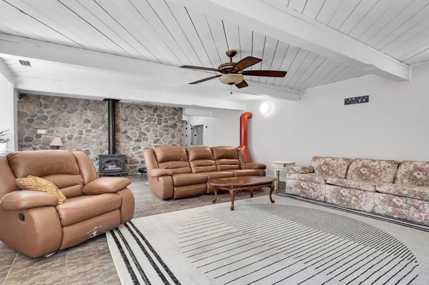 For Lease - 23992 Denfield Road, Middlesex Centre, Ontario - Photo 1