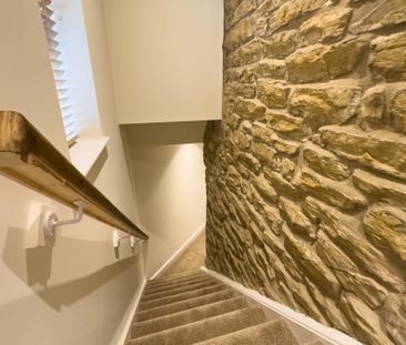 3 bedroom detached house to rent - Photo 5