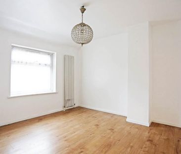 4 bedroom terraced house to rent - Photo 1