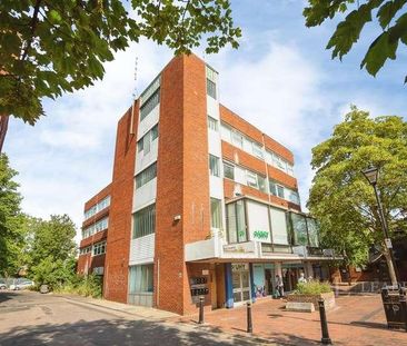 Thames House, Roman Square, Sittingbourne, Kent, ME10 - Photo 6