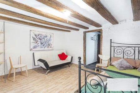 Carrer de Sant Vicenç, Barcelona, Catalonia 08001 - Photo 3