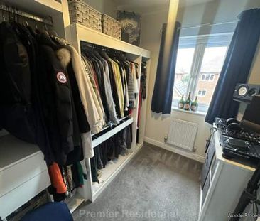 3 bedroom property to rent in Manchester - Photo 3