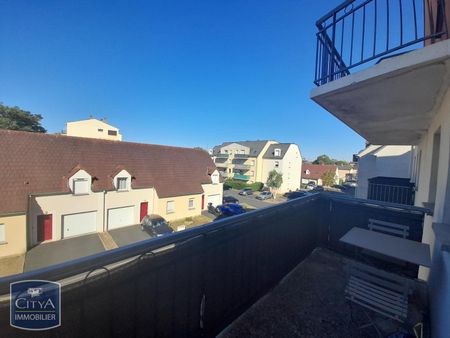 Location Appartement 2 pièces 48m² CHATEAUROUX 36000 - Photo 4