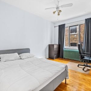 5 1/2 - Montréal (Côte-des-Neiges) - 2 100 $/mois - Photo 2