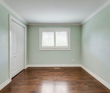 For Lease - 2231 All Saints Crescent, Oakville, Ontario - Photo 6