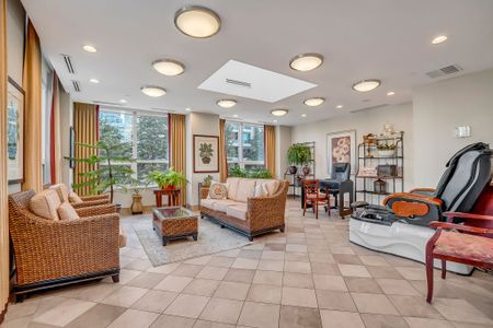 For Lease - 3 Marine Parade Drive Unit# 401, Toronto, Ontario - Photo 4