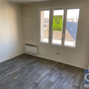 Location Appartement 1 pièce 25m² - Photo 2