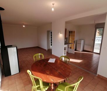 A LOUER A LAILLE- LIMITROPHE BRUZ- Maison de type longère rénovée p... - Photo 6