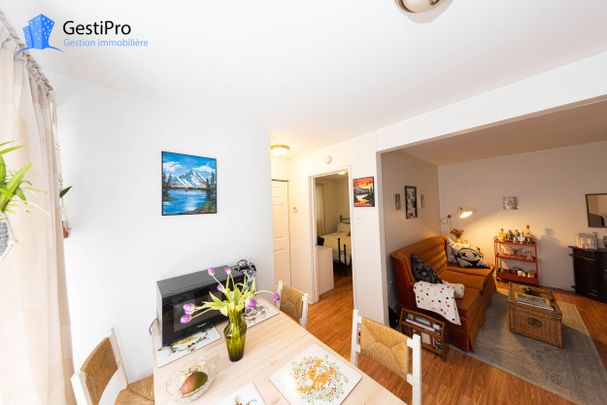 1315 Garnier - Photo 1