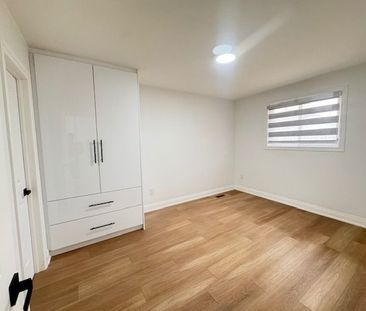 For Lease - 23 Robertson Lane, Belleville, Ontario - Photo 2