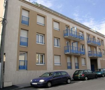 Location Appartement 1 pièce 18m² - Photo 3