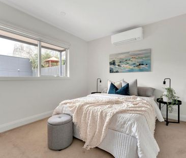 20 Henty Street, Brunswick VIC 3056 - House For Rent | Domain - Photo 4