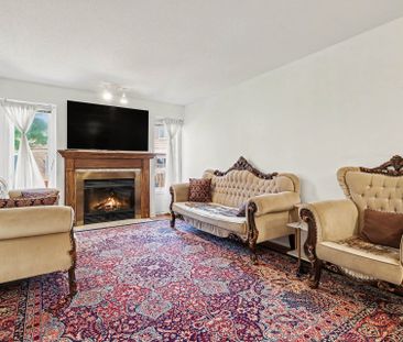 For Lease - 52 Scarlet Court, Hunt Club - South Keys and Area, Ontario - Photo 1