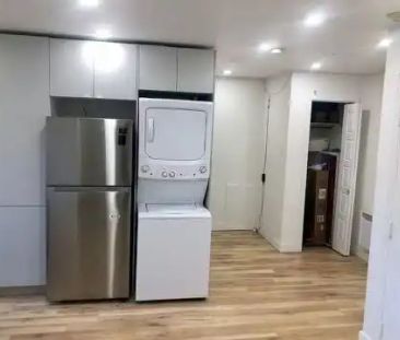 2090 Rue Wellington | 2090 Wellington, Montreal - Photo 1
