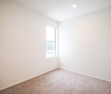 4 Bedrooms on Tirimoana Rd - Photo 2