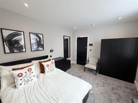 Whetstone Lane, Birkenhead - Photo 5