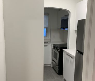 1510 Bathurst Street - Photo 1