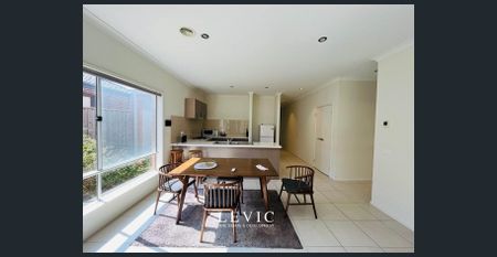 Spacious Family Living in the Heart of Williams Landing - Photo 2