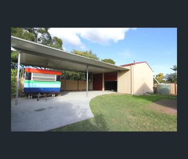 12 Bernice Street, Loganlea, Qld 4131 - Photo 6