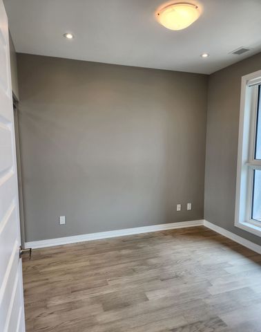 For Lease - 95 Dundas Street Unit# 311, Oakville, Ontario - Photo 4